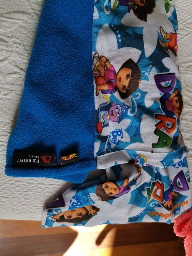 Braga polartec de Dora. Marca Buff