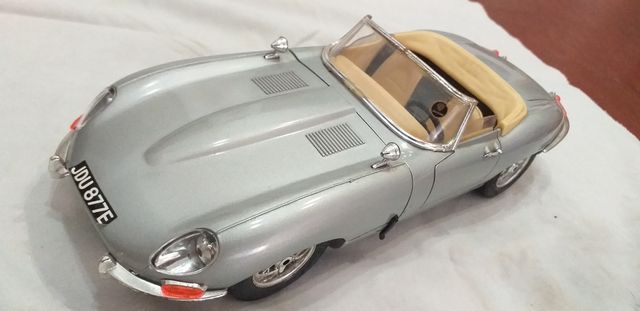 Jaguar E type cabrio