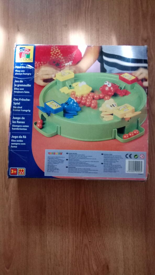 Juego de mesa Ranas Comebolas
