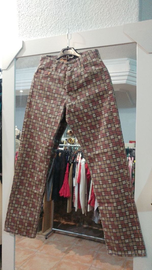 Levis 501 NUEVOS w26 L36