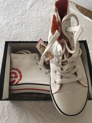 zapatillas tipo converse blancas