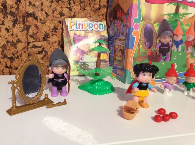 Pinypon Branca de Neve e Anões