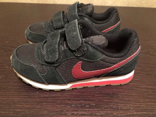 Zapatillas Nike Niños Talla 28,5 de segunda mano por 15 € en Zapatillas Nike Niños Talla 28,5 de segunda mano por 15 € en
