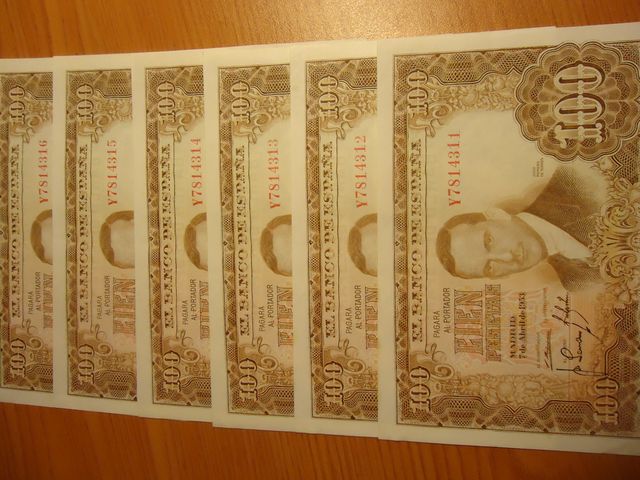 7 BILLETES NUEVOS  100 PTS.  JULIO ROMERO.AÑO 53