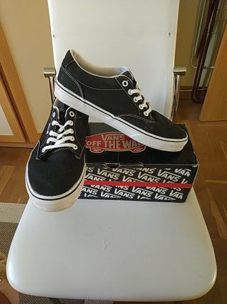 vans negras unisex
