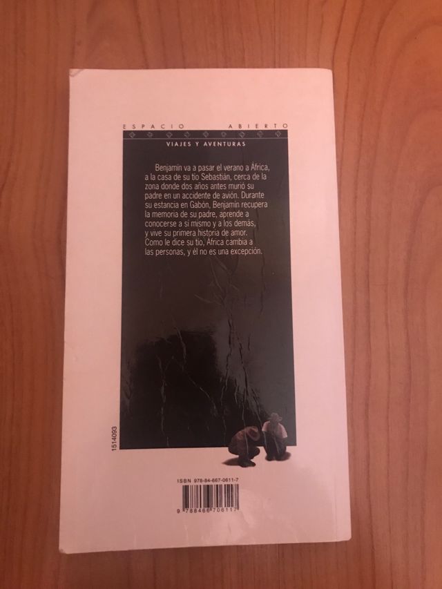 El medallón perdido. Ana Alcolea.