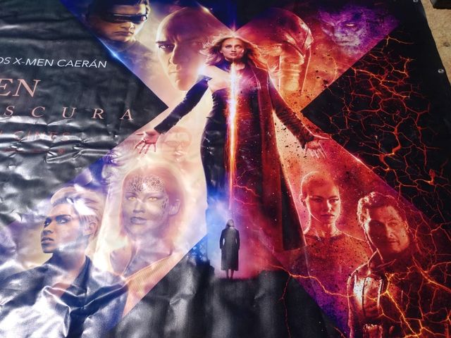 Marvel cartel promocional