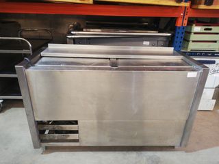 Enfriador de bebidas botellero de segunda mano por 220 € en Zaragoza en