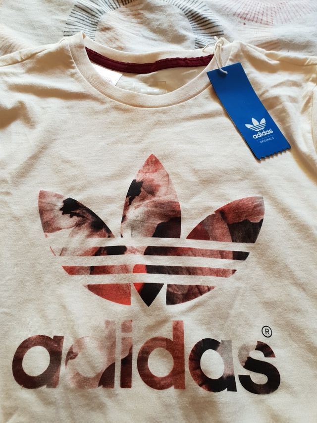 Abrazadera en cualquier momento Ruina Camiseta adidas con etiquetas Nueva de segunda mano por 20 € en Albacete en WALLAPOP Abrazadera en cualquier momento Ruina Camiseta adidas con etiquetas Nueva de segunda mano por 20 € en Albacete en WALLAPOP