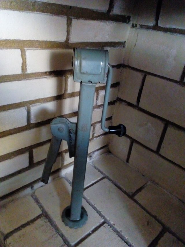 Cat Seat Six Hundred