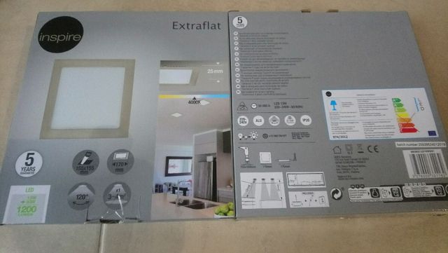 potente lampada da soffitto a LED