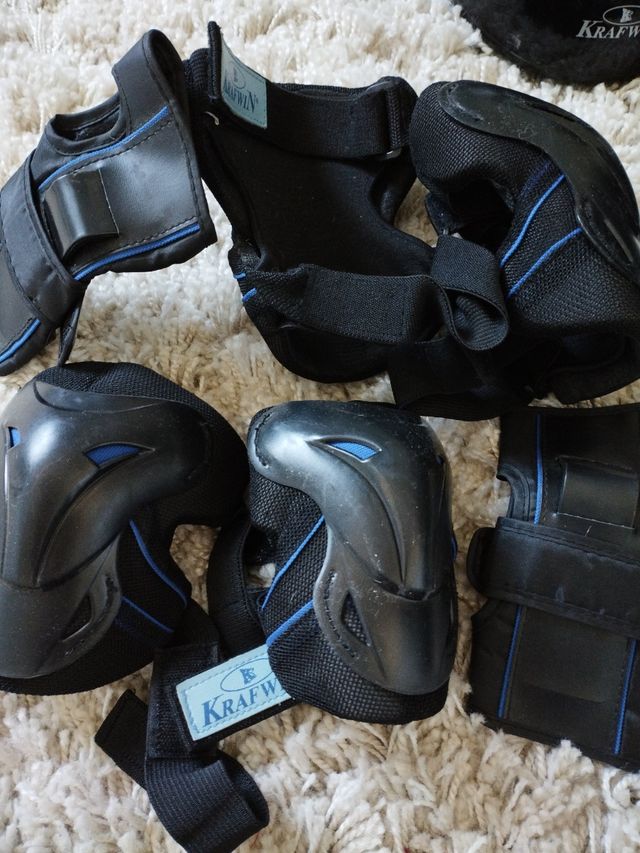 Patines en línea + Equipación nueva gratis.