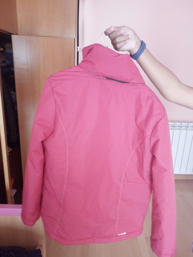chaqueta impermeable con polar dentro