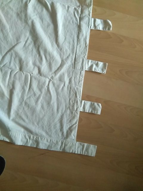 Dos cortinas, se pueden poner juntas o separadas,