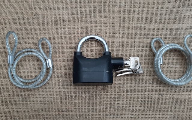 Candado + alambres