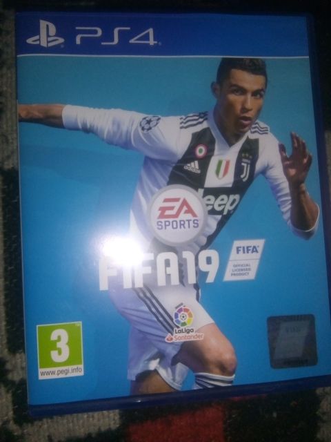 FIFA 19 PS4
