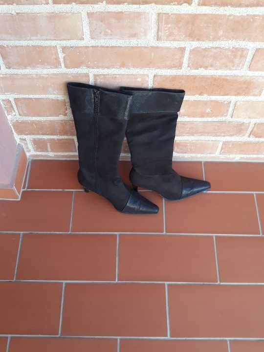Botas de piel sin estrenar