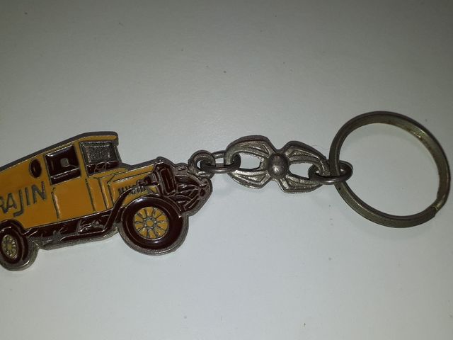 Llavero TRAJIN