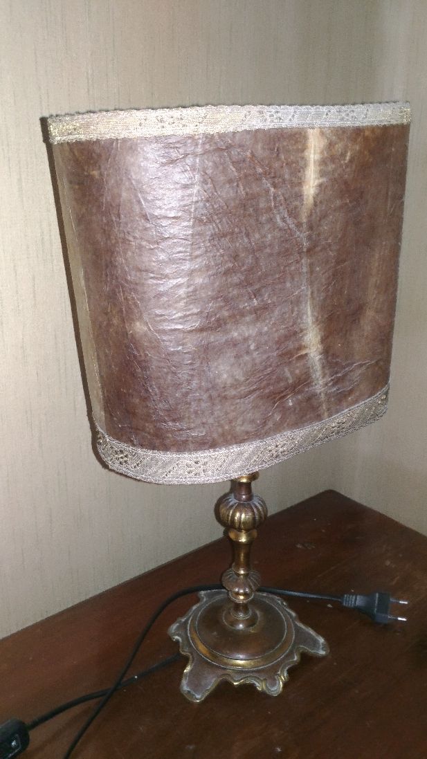 Lámpara Antigua de mesilla