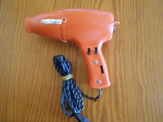 Antiguo vintage secador de pelo. Moulinex. Funcion de Secador de pelo antiguo Moulinex de segunda mano por 12 € en
