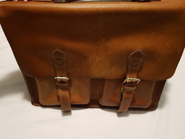 Maletín de piel