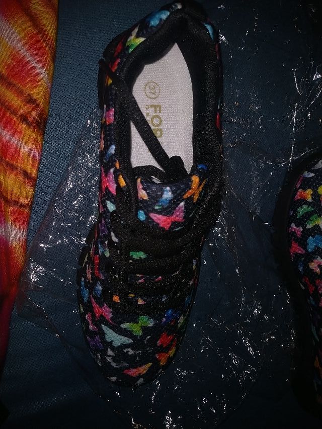 zapatillas-tenis mariposas nuevas