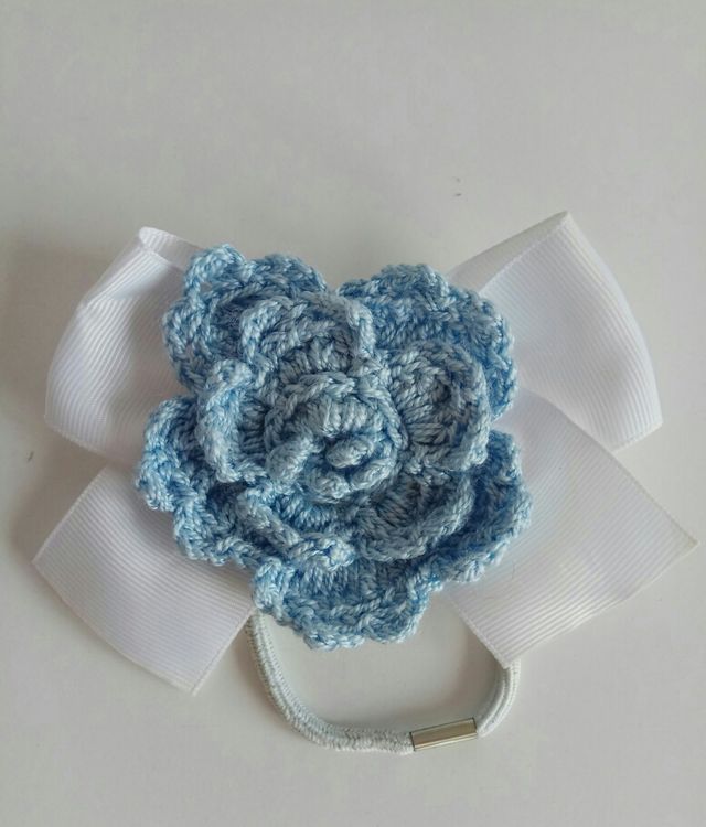 Lazo con Flor Azul adorno pelo niña