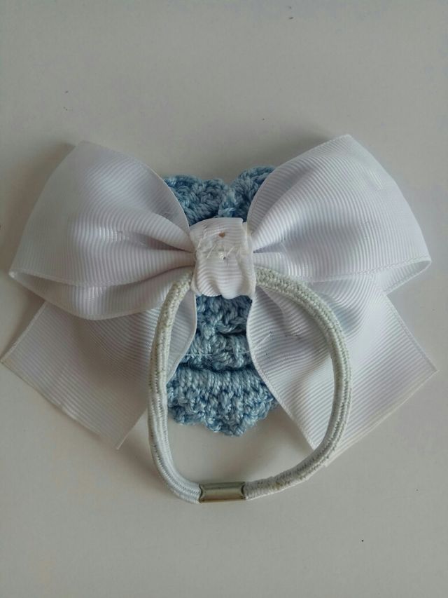 Lazo con Flor Azul adorno pelo niña