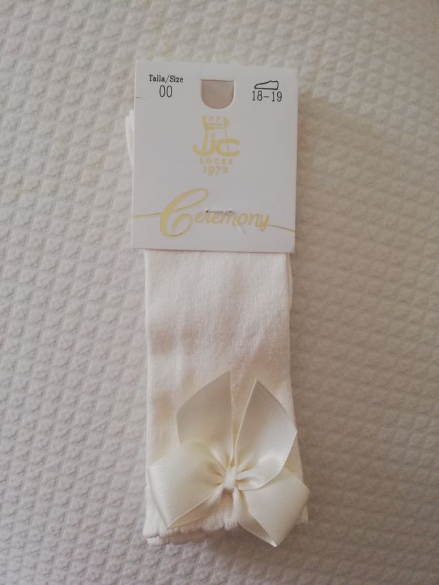 Calcetines con lazo talla 00