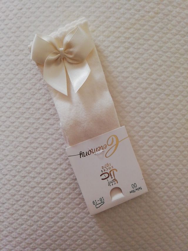 Calcetines con lazo talla 00