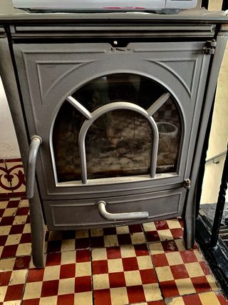 Chimenea de hierro fundido de segunda mano en WALLAPOP