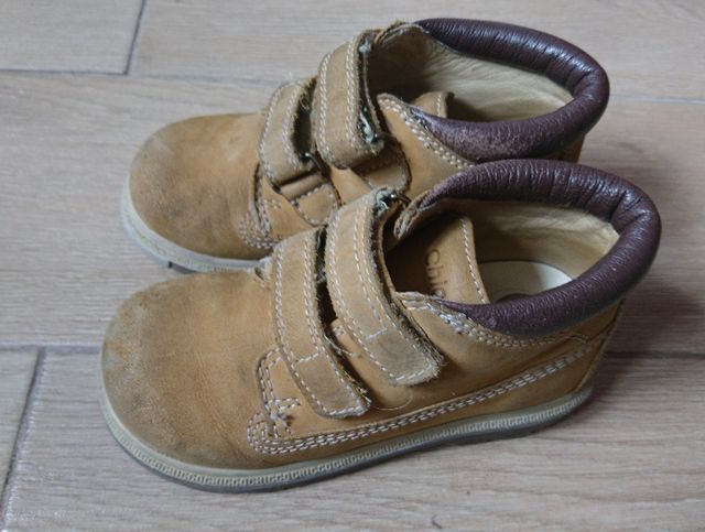 Botas piel niño T26