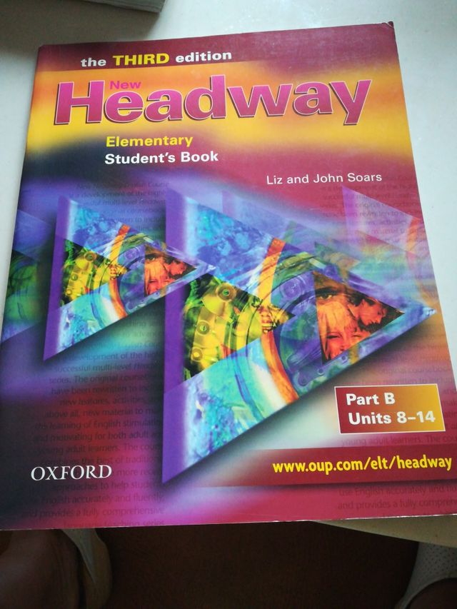 Libro per studenti della scuola elementare Headway