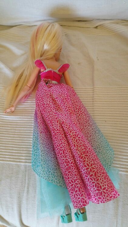 Nina Barbie Gran Princesa (43 cm)