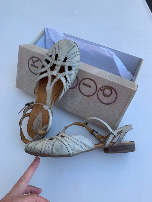 Sandalias De Piel, N. 39