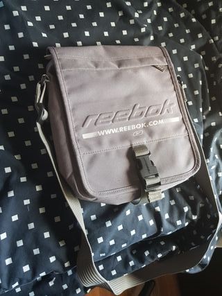 bolso reebok hombre precio