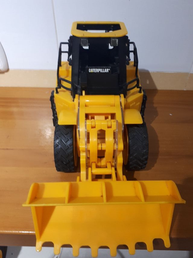 tractor juguete caterpillar