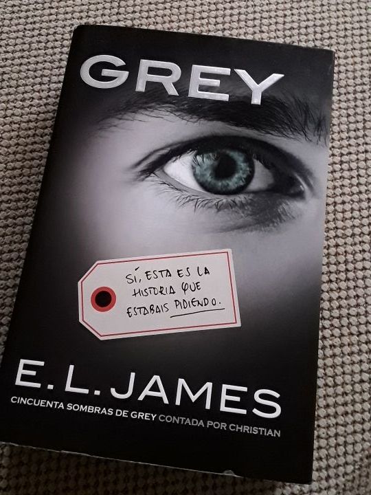 Cincuenta sombras de grey contada por Christian