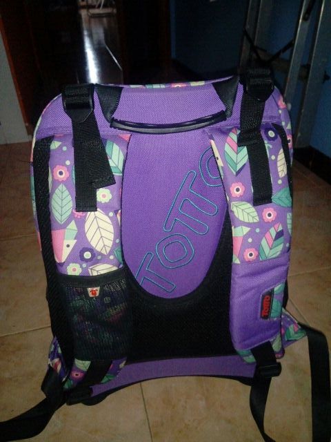 Mochila totto
