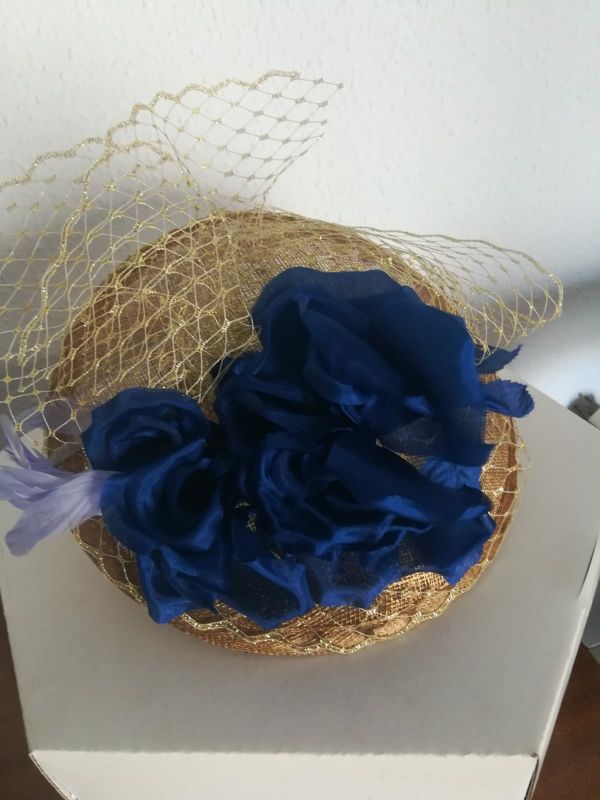 Tocado fiesta azul marino ¡rebajado!