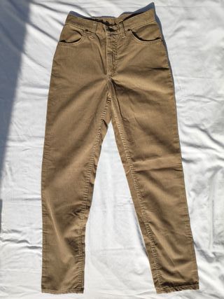 Pantalones pana vintage beige Lee de segunda mano por 15 EUR en Puerto Real  en WALLAPOP