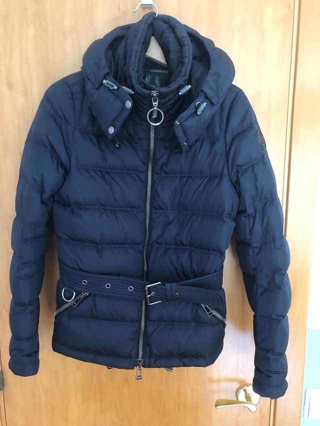 Dormitorio Fuente Isaac Chaqueta Plumífero Belstaff Mujer de segunda mano por 180 € en Castelldefels en WALLAPOP Dormitorio Fuente Isaac Chaqueta Plumífero Belstaff Mujer de segunda mano por 180 € en Castelldefels en WALLAPOP