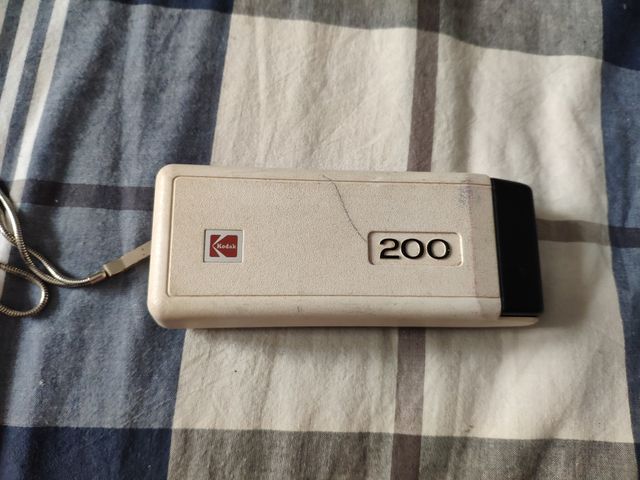 Cámara antigua Kodak Ektra 200