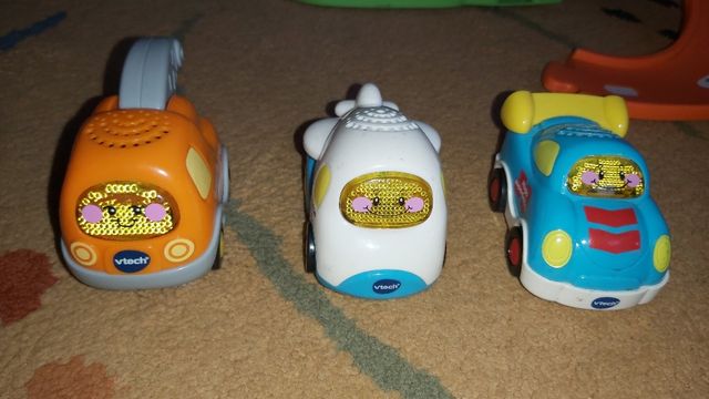 Tuc tuc bólidos garaje