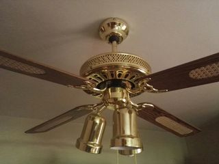 Ventiladores techo de segunda mano por 30 € en La Adrada en Ventiladores techo de segunda mano por 30 € en La Adrada en