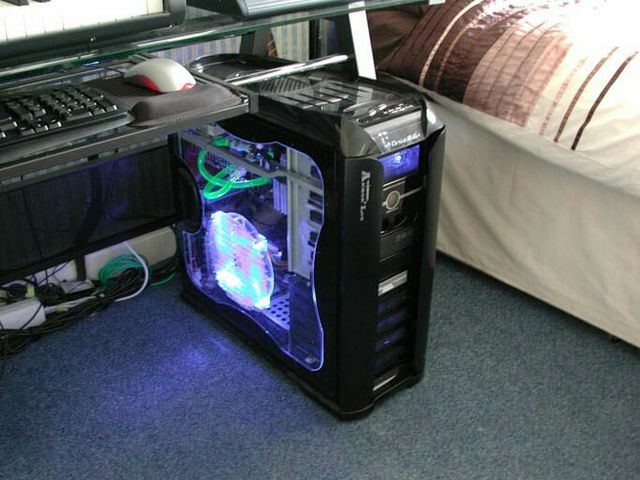 Pc torre gran almacenamiento 2tb de segunda mano por 430 € en Murcia en