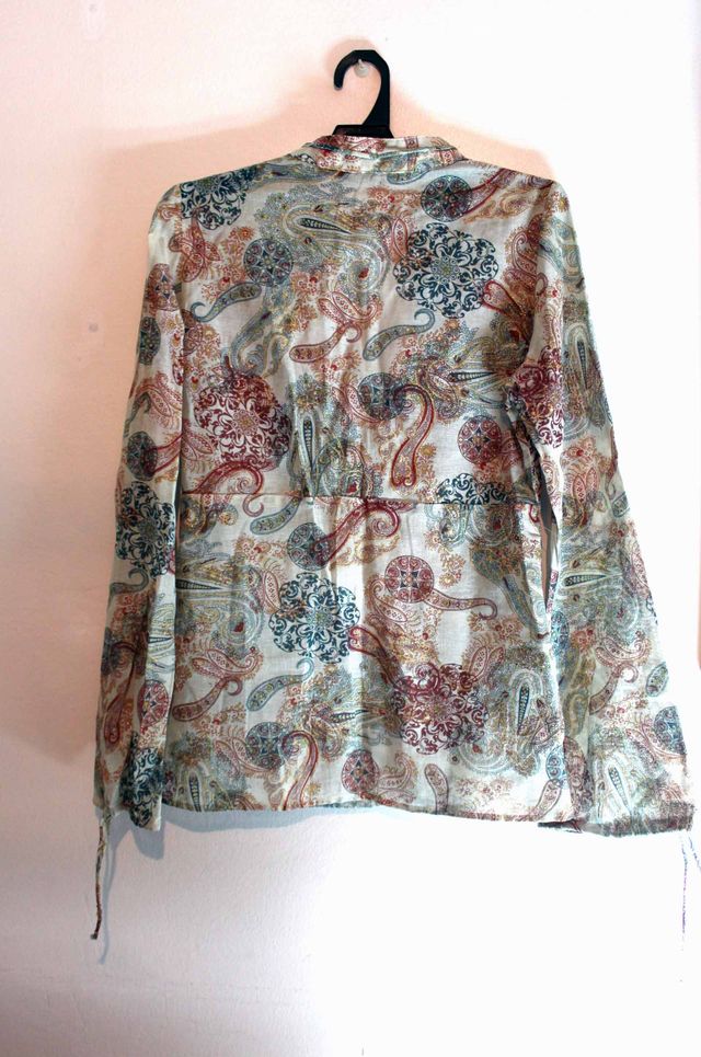 Blusa estampado pasley Zara.Talla M.