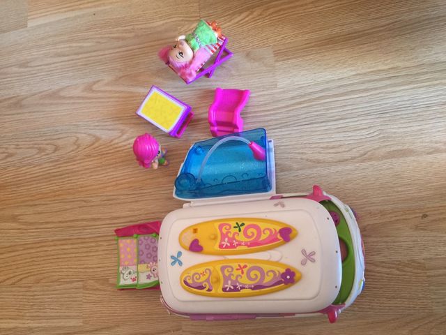 Juguete pin y pon (caravana)