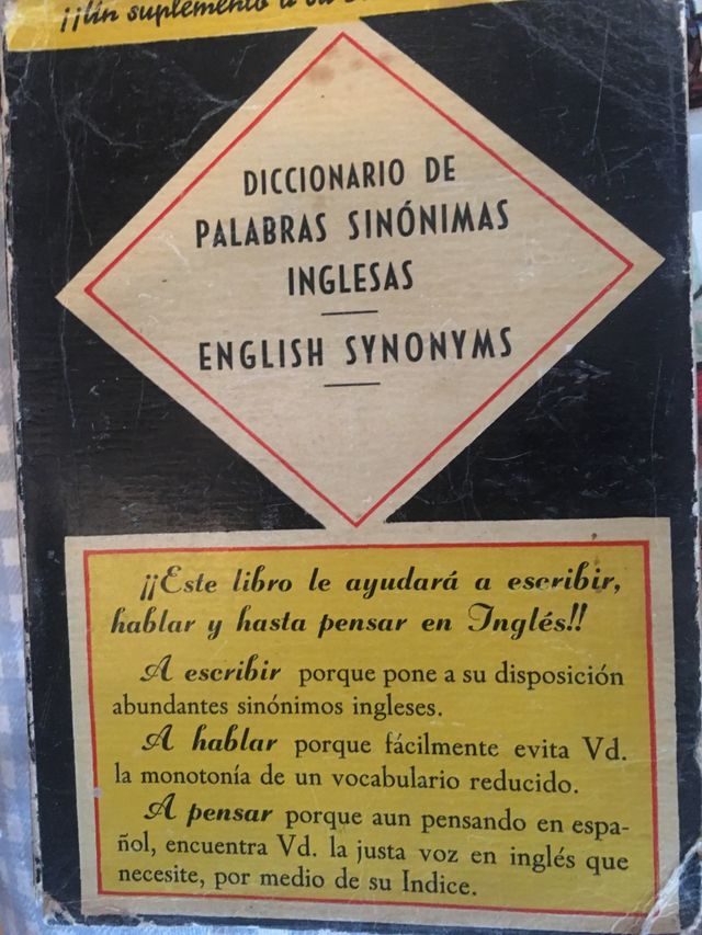 Dicionários de inglês, 3,5 e 10 euros, dependendo do tamanho