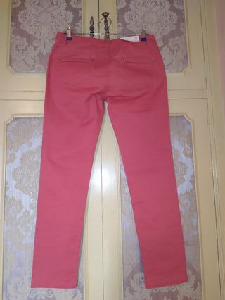 Pantalón mujer Sfera Basic El Corte Inglés de segunda mano por 12 EUR en  Madrid en WALLAPOP